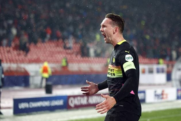 BELGRADO - Luuk de Jong of PSV Eindhoven celebrates the 0-1 during the UEFA Champions League match between Red Star Belgrade and PSV Eindhoven at Stadion Rajko Mitic on Jan. 21, 2025 in Belgrade, Serbia. ANP SEM VAN DER WAL UEFA Champions League 2024 25 League Phase MD7 2024 25 xVIxANPxSportx xxANPxIVx 518032099 originalFilename: 518032099.jpg
