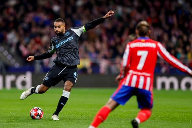 Jonathan Tah (Bayer 04 Leverkusen) controls the ball during the UEFA Champions League 2024 25 League Phase MD7 match between Atletico de Madrid and Bayer 04 Leverkusen at Estadio Civitas Metropolitano on January 21, 2025 in Madrid, Spain. (Photo by Manu Reino DeFodi Images) Defodi-071_ATMLEV20250121_054
