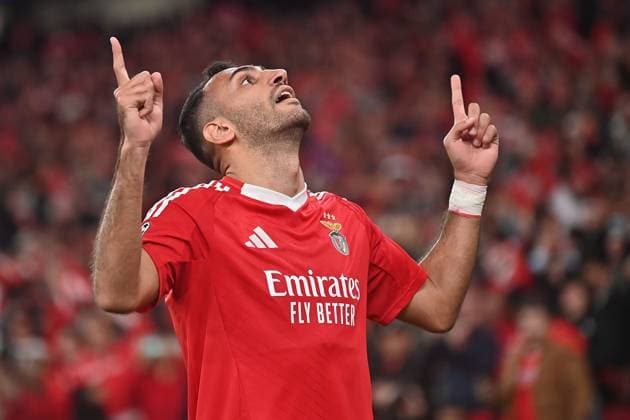 Portugal, Estadio do SL Benfica Lisbon 21. January 2025 Uefa Champions League phase 2024 25 Matchday 7, S.L.Benfica - FC Barcelona, Barca v.l., Vangelis Pavlidis (S.L.Benfica) Torjubel, Goal celebration, celebrate the goal Copyright: JoaquimxFerreira