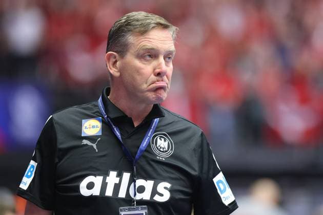 Dänemark - Deutschland, IHF WM 2025 Trainer Alfred Gislason (Deutschland). Handball IHF Weltmeisterschaft, Länderspiel zwischen Dänemark und Deutschland am 21. Januar 2025 in Herning (Dänemark)., Herning Dänemark Jyske Bank Boxen
