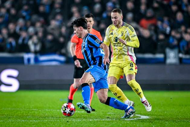 Club Brugge midfielder Ardon Jashari, Juventus midfielder Teun Koopmeiners, during the match Club Brugge - Juventus at the Jan Beydelstadium for the UEFA Champions League - League phase - Matchday 7 season 2024-2025 in BRUGGE, Belgium on 21 januari 2025, (photo by Stefan Koops EYE4images DeFodi Images) Defodi-746_209615