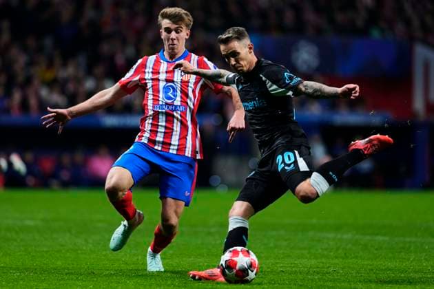 Atletico de Madrid vs Bayer Leverkusen Alejandro Grimaldo of Bayer Leverkusen and Pablo Barrios of Atletico de Madrid during Atletico de Madrid vs Bayer Leverkusen at Riyadh Air Metropolitano Stadium on January 21st 2025  Copyright: xSenis-Cebolla ALFAQUIx