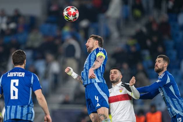 Guram Kashia in a header battle during UEFA Champions league match, SK Slovan Bratislava - VFB Stuttgart , 21. january 2025, Tehelne pole Stadium, Bratislava, Slovakia Copyright: xMICHALxFAJT,ZOSPORTU.SKx FAJ_7798