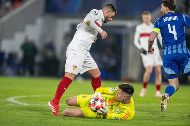 Deniz Undav in a battle with Dominik Takac during UEFA Champions league match, SK Slovan Bratislava - VFB Stuttgart , 21. january 2025, Tehelne pole Stadium, Bratislava, Slovakia Copyright: xMICHALxFAJT,ZOSPORTU.SKx FAJ_7831