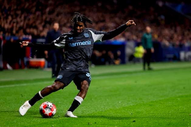 Jeremie Frimpong (Bayer 04 Leverkusen) controls the ball during the UEFA Champions League 2024 25 League Phase MD7 match between Atletico de Madrid and Bayer 04 Leverkusen at Estadio Civitas Metropolitano on January 21, 2025 in Madrid, Spain. (Photo by Manu Reino DeFodi Images) Defodi-071_ATMLEV20250121_118