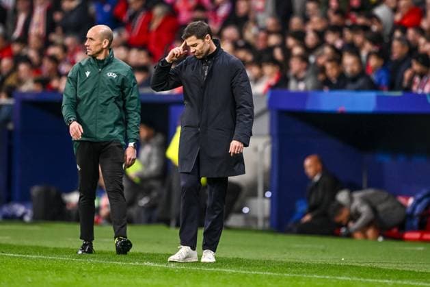 Trainer Xabi Alonso (Bayer 04 Leverkusen) gestures during the UEFA Champions League 2024 25 League Phase MD7 match between Atletico de Madrid and Bayer 04 Leverkusen at Estadio Civitas Metropolitano on January 21, 2025 in Madrid, Spain. (Photo by Harry Langer DeFodi Images) Defodi-541_ATLBAY20250121_053