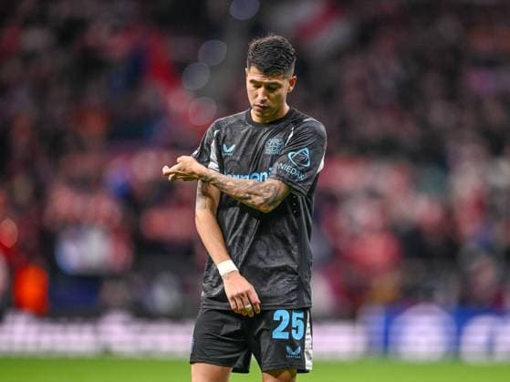 Exequiel Palacios (Bayer 04 Leverkusen) looks dejected during the UEFA Champions League 2024 25 League Phase MD7 match between Atletico de Madrid and Bayer 04 Leverkusen at Estadio Civitas Metropolitano on January 21, 2025 in Madrid, Spain. (Photo by Harry Langer DeFodi Images) Defodi-541_ATLBAY20250121_081