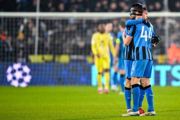 Club Brugge v Juventus - UEFA Champions League BRUGGE, BELGIUM - JANUARY 21 : De Cuyper Maxim midfielder of Club Brugge and Mechele Brandon defender of Club Brugge after the UEFA Champions League 2024 25 League Phase MD7 match between Club Brugge and Juventus on January 21, 2025 in Brugge, Belgium, 21 01 2025  Copyright: xTomasxSiskx