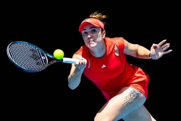 MELBOURNE, VIC - JANUARY 22: Elina Svitolina of Ukraine in action during the Quarterfinals of the 2025 Australian Open on January 22 2025, at Melbourne Park in Melbourne, Australia. (Photo by Jason Heidrich Icon Sportswire) TENNIS: JAN 22 Australian Open EDITORIAL USE ONLY Icon250122060
