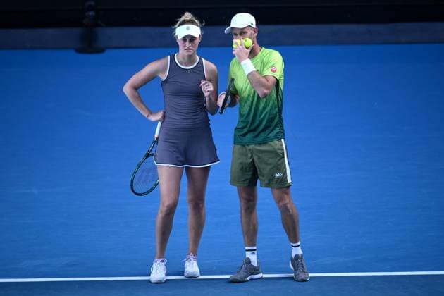 TENNIS AUSTRALIAN OPEN, Erin Routliffe and Michael Venus of New Zealand during their Mixed doubles Semi-final match against Olivia Gadecki and John Peers during the 2025 Australian Open at Melbourne Park in Melbourne, Sunday, January 19, 2025. ( NO ARCHIVING, EDITORIAL USE ONLY, NO USE IN BOOKS WITHOUT CONSENT MELBOURNE VICTORIA AUSTRALIA  Copyright: xJOELxCARRETTx 20250122168422585498