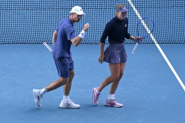 TENNIS AUSTRALIAN OPEN, Olivia Gadecki and John Peers of Australia during their Mixed doubles Semi-final match against Erin Routliffe and Michael Venus of New Zealand during the 2025 Australian Open at Melbourne Park in Melbourne, Sunday, January 19, 2025. ( NO ARCHIVING, EDITORIAL USE ONLY, NO USE IN BOOKS WITHOUT CONSENT MELBOURNE VICTORIA AUSTRALIA  Copyright: xJOELxCARRETTx 20250122155660294027