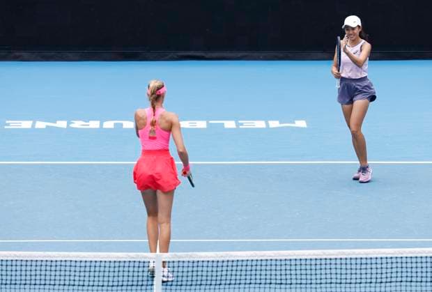 (250122) -- MELBOURNE, Jan. 22, 2025 -- Zhang Shuai(R) Kristina Mladenovic celebrate during the women s doubles quarterfinal match between Zhang Shuai of China Kristina Mladenovic of France and Taylor Townsend of the United States Katerina Siniakova of the Czech Republic at Australian Open tennis tournament in Melbourne, Australia, Jan. 22, 2025. ) (SP)AUSTRALIA-MELBOURNE-TENNIS-AUSTRALIAN OPEN-DAY 11 MaxPing 