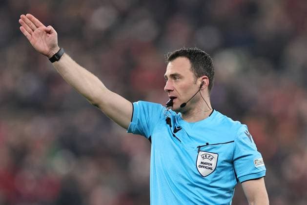 Liverpool FC v LOSC Lille Match referee Felix Zwayer during the Liverpool FC v LOSC Lille UEFA Champions League match at Anfield, Liverpool, England, United Kingdom on 21 January 2025 Credit: James Holyoak Every Second Media Editorial use only. All images are copyright Every Second Media Limited. No images may be reproduced without prior permission. Copyright: xIMAGO EveryxSecondxMediax ESM-1293-0074