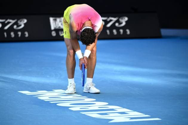 TENNIS AUSTRALIAN OPEN, Ben Shelton of USA reacts after winning his 1 4 final match against Lorenzo Sonego of Italy during the 2025 Australian Open at Melbourne Park in Melbourne, Wednesday, January 22, 2025. ( NO ARCHIVING, EDITORIAL USE ONLY, NO USE IN BOOKS WITHOUT CONSENT MELBOURNE VICTORIA AUSTRALIA  Copyright: xJOELxCARRETTx 20250122161459817078