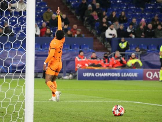 22.01.2025, xgrfx, Fussball UEFA Champions League, Schachtar Donezk - Stade Brest emspor, v.l. Tor, Kevin (Schachtar Donezk) (DFL DFB REGULATIONS PROHIBIT ANY USE OF PHOTOGRAPHS as IMAGE SEQUENCES and or QUASI-VIDEO) Gelsenkirchen