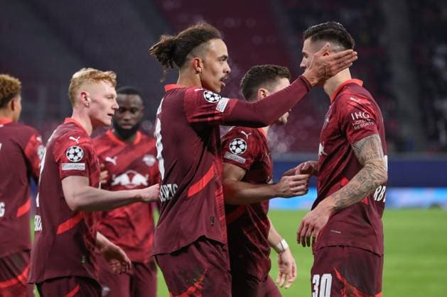 22.01.2025, xtgx, Fussball, UEFA Champions League, RB Leipzig - Sporting Lissabon emspor, v.l. Jubel nach dem 2:1 durch Yussuf Poulsen (Leipzig, 9) (DFL DFB REGULATIONS PROHIBIT ANY USE OF PHOTOGRAPHS as IMAGE SEQUENCES and or QUASI-VIDEO) Leipzig
