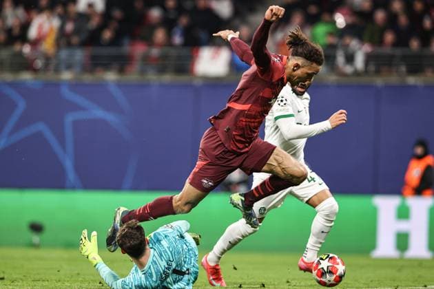 Torschütze Yussuf Poulsen (RB Leipzig,9) trifft zum 2-1 - Champions League Ligaphase Saison 2024-2025 RB Leipzig vs. Sporting Lissabon in der Red Bull Arena in Leipzig - Aktion,Fussball,Deutschland,Mann,Männer,22.01.2025