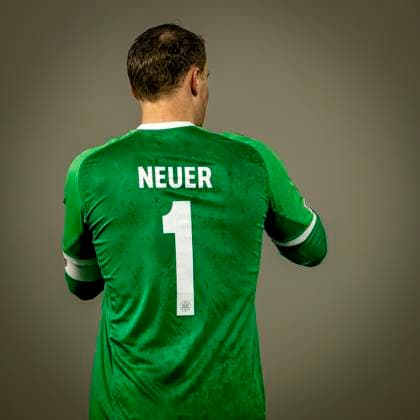 SC Bayern Munchen goalkeeper Manuel Neuer during the match Feyenoord - Bayern Munchen at the Stadium De Kuip for the UEFA Champions League - League Phase - Matchday 7 season 2024-2025 in ROTTERDAM, Netherlands on 22 january 2025, (photo by Marcel van Dorst EYE4images DeFodi Images) Defodi-746_209835