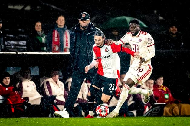 Feyenoord Rotterdam forwarder Anis Hadj Moussa, SC Bayern Munchen defender Alphonso Davies during the match Feyenoord - Bayern Munchen at the Stadium De Kuip for the UEFA Champions League - League Phase - Matchday 7 season 2024-2025 in ROTTERDAM, Netherlands on 22 january 2025, (photo by Marcel van Dorst EYE4images DeFodi Images) Defodi-746_209864