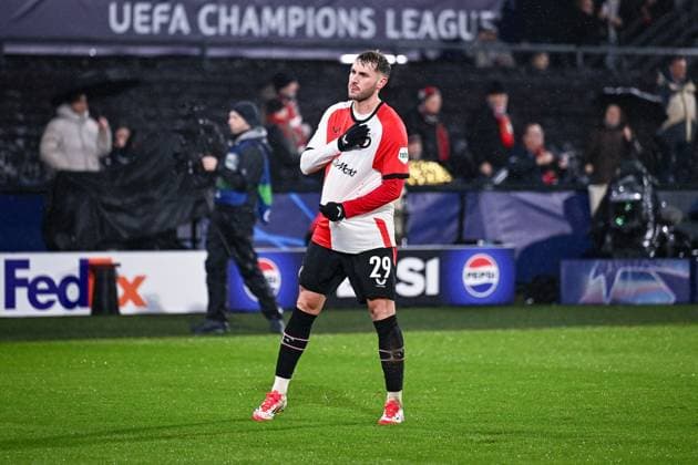 22.01.2025, Fussball UEFA Champions League 2024 2025, 7.Spieltag, Feyenoord Rotterdam - FC Bayern München, im De Kuip, Santiago Gimenez (Feyenoord Rotterdam) freut sich über das Tor zum 2:0