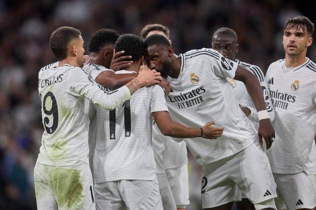 January 22, 2025, Madrid, Madrid, Spain: Rodrygo Goes of Real Madrid CF celebrates with his teammates after scoring a goal during the UEFA Champions League football match between Real Madrid CF and RB Salzburg at Santiago Bernabeu Stadium in Madrid, Spain, January 22, 2025 Madrid Spain - ZUMAa206 20250122_zsp_a206_024 Copyright: xRubenxAlbarranx