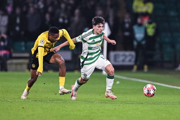 GLASGOW, SCOTLAND - JANUARY 22: Alex Valle of Celtic R)during the UEFA Champions League 2024 25 League Phase MD7 match between Celtic FC and BSC Young Boys at Celtic Park on January 22, 2025 in Glasgow, Scotland. Glasgow Celtic Park Scotland United Kingdom Copyright: xJustPictures.ch RichardxCallisx jp-en-EuSpIm-RMC_3194-20250122