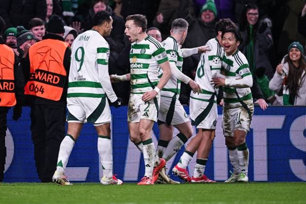 GLASGOW, SCOTLAND - JANUARY 22: Celtic squad celebrate the win during the UEFA Champions League 2024 25 League Phase MD7 match between Celtic FC and BSC Young Boys at Celtic Park on January 22, 2025 in Glasgow, Scotland. Glasgow Celtic Park Scotland United Kingdom Copyright: xJustPictures.ch RichardxCallisx jp-en-EuSpIm-RMC_3463-20250122