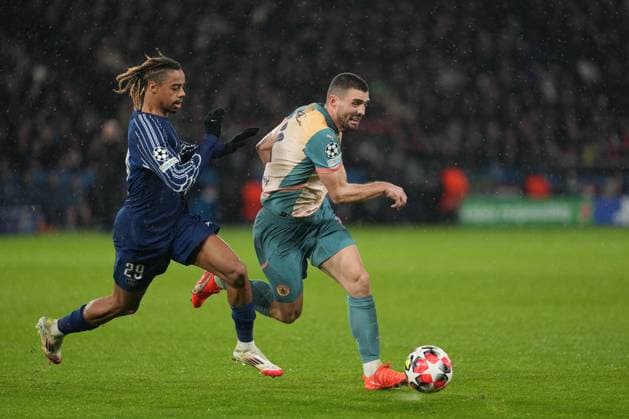 Mateo Kovacic of Manchester City and Bradley Barcola of PSG Paris Saint-Germain v Manchester City, UEFA Champions League, Group Stage, Football, Parc des Princes, Paris, France - 22 Jan 2025 EDITORIAL USE ONLY No use with unauthorised audio, video, data, fixture lists, club league logos or live services. Online in-match use limited to 120 images, no video emulation. No use in betting, games or single club league player publications. Copyright: xDavexWinter Shutterstockx 15108890fd