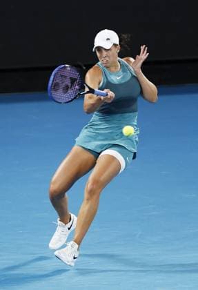 Tennis: Australian Open Madison Keys of the United States plays against Iga Swiatek of Poland in the women s singles semifinals at the Australian Open tennis tournament in Melbourne on Jan. 23, 2025.  A14AA0004029555P