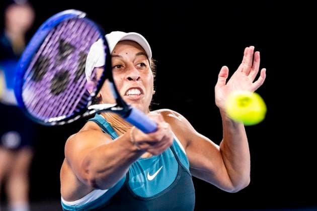 MELBOURNE, VIC - JANUARY 23: Madison Keys of the United States of America in action during the Semifinals of the 2025 Australian Open on January 23 2025, at Melbourne Park in Melbourne, Australia. (Photo by Jason Heidrich Icon Sportswire) TENNIS: JAN 23 Australian Open EDITORIAL USE ONLY Icon250123128