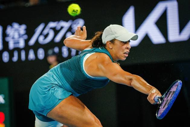 US Madison Keys pictured during a tennis match between US Keys and Polish Swiatek, in the semi finals of the women s singles at the Australian Open Grand Slam tennis tournament, Thursday 23 January 2025 in Melbourne Park, Melbourne, Australia. The 2025 edition of the Australian Grand Slam takes place from January 12th to January 26th. PATRICKxHAMILTON  x110993319x