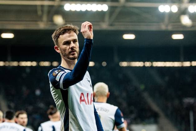 UEFA Europa League: TSG 1899 Hoffenheim - Tottenham Hotspur; 23.01.2025 Jubel zum 0:1 durch James Maddison (Tottenham Hotspur, 10) Dartswurf UEFA Europa League: TSG 1899 Hoffenheim - Tottenham Hotspur, Sinsheim, PreZero Arena am 23.01.2025 Copyright: xBEAUTIFULxSPORTS Wunderlx