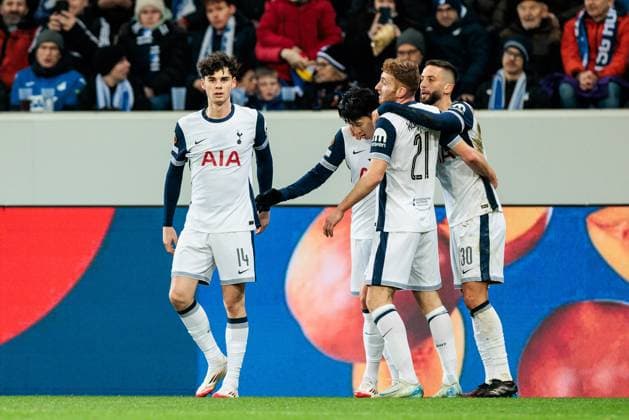 UEFA Europa League: TSG 1899 Hoffenheim - Tottenham Hotspur; 23.01.2025 Jubel zum 0:2 durch Heung-Min Son (Tottenham Hotspur, 7) UEFA Europa League: TSG 1899 Hoffenheim - Tottenham Hotspur, Sinsheim, PreZero Arena am 23.01.2025 Copyright: xBEAUTIFULxSPORTS Wunderlx