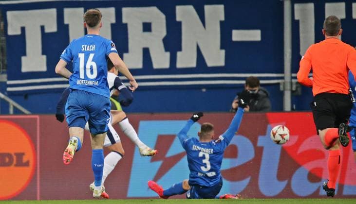 23.01.2025, xmohx, Fussball UEFA Europa League, TSG 1899 Hoffenheim - Tottenham Hotspur emspor, v.l. Heung-Min Son (Tottenham) erzielt das 0-2 (DFL DFB REGULATIONS PROHIBIT ANY USE OF PHOTOGRAPHS as IMAGE SEQUENCES and or QUASI-VIDEO) Sinsheim