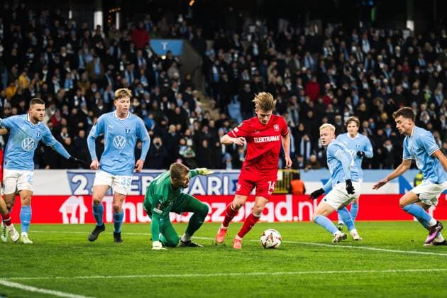 MALMO , 23-01-2025 , Malmo New stadium , season 2024 2025 , UEFA Europa league, Football. during the match Malmo - FC Twente, Ricardo Friedrich of Malmo FF and FC Twente player Sem Steijn Malmo - Twente  x27526568x Copyright: