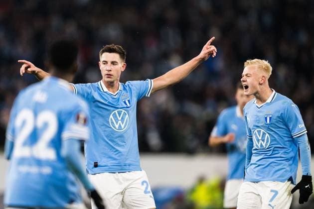 250123 Lasse Berg Johnsen of Malmö FF celebrates after scoring 1-1 during the UEFA Europa League football match between Malmö FF and Twente on January 23, 2025 in Malmö. Photo: Petter Arvidson BILDBYRAN kod PA PA0962 fotboll football soccer fotball uefa europa league europa league malmö ff twente bbeng jubel Copyright: PETTERxARVIDSON BB250123PA092