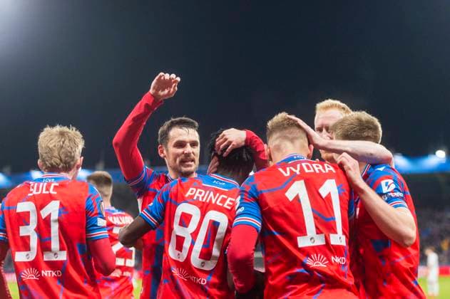 FC Viktoria Plzen players celebrate during the football Europa League 7th round match FC Viktoria Plzen vs RSC Anderlecht Brussels in Pilsen, Czech Republic, January 23, 2025. (CTKxPhoto MiroslavxChaloupka) CTKPhotoP2025012308376  CTKPhotoP2025012308376