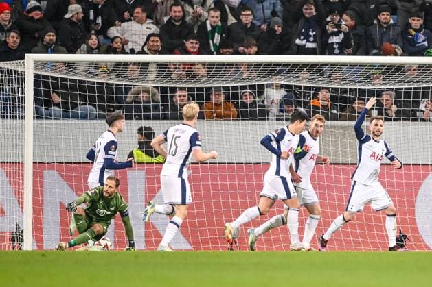 Heung-Min Son (Tottenham Hotspur) celebrates after scoring his team s third goal with teammates during the UEFA Europa League 2024 25 League Phase MD7 match between TSG 1899 Hoffenheim v Tottenham Hotspur at PreZero Arena on January 23, 2025 in Hoffenheim, Germany. (Photo by Harry Langer DeFodi Images) Defodi-541_TSGTOT20250123_60 Defodi-541