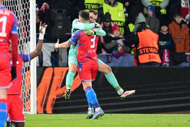 Sport Bilder des Tages L-R Goalkeeper Martin Jedlicka and Svetozar Markovic of Pilsen celebrate victory in the football Europa League 7th round match FC Viktoria Plzen vs RSC Anderlecht Brussels in Pilsen, Czech Republic, January 23, 2025. (CTKxPhoto MichalxKamaryt) CTKPhotoP2025012308613  CTKPhotoP2025012308613
