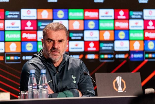UEFA Europa League: TSG 1899 Hoffenheim - Tottenham Hotspur; 23.01.2025 Ange Postecoglou (Trainer Tottenham Hotspur) während der Pressekonferenz UEFA Europa League: TSG 1899 Hoffenheim - Tottenham Hotspur, Sinsheim, PreZero Arena am 23.01.2025 Copyright: xBEAUTIFULxSPORTS Wunderlx