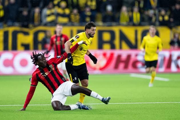 250123 Yael Nandjou of Nice and Arber Zeneli of Elfsborg during the Europa League football match between Elfsborg and Nice on January 23, 2025 in Boras. Photo: Jörgen Jarnberger BILDBYRAN COP 112 JJ0433 fotboll football soccer fotball uefa europa league europa league elfsborg nice bbeng Copyright: JÖRGENxJARNBERGER BB250123JJ121