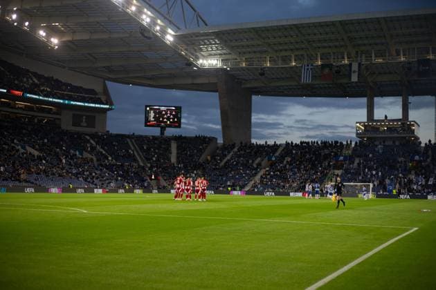 January 23, 2025: UEFA Europa League 2024 25 League Phase MD7 match between FC Porto and Olympiacos FC at Estadio do Dragao on January 23, 2025 in Porto, Portugal. ( Sergio Mendes Pximages) - ZUMAp175 20250123_zsa_p175_001 Copyright: xSergiomendesx