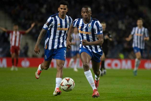 January 23, 2025: UEFA Europa League 2024 25 League Phase MD7 match between FC Porto and Olympiacos FC at Estadio do Dragao on January 23, 2025 in Porto, Portugal. ( Sergio Mendes Pximages) - ZUMAp175 20250123_zsa_p175_029 Copyright: xSergiomendesx