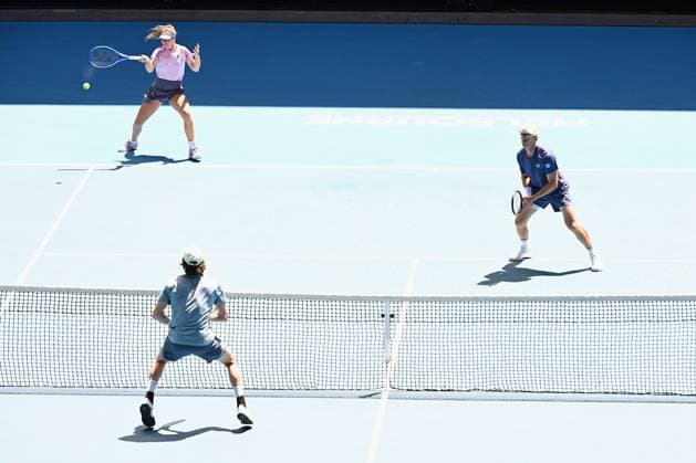 TENNIS AUSTRALIAN OPEN, Olivia Gadecki and John Peers of Australia during their mixed doubles final match against Kimberly Birrell and John-Patrick Smith of Australia during the 2025 Australian Open at Melbourne Park in Melbourne, Friday, January 24, 2025. ( NO ARCHIVING, EDITORIAL USE ONLY, NO USE IN BOOKS WITHOUT CONSENT MELBOURNE VICTORIA AUSTRALIA  Copyright: xJAMESxROSSx 20250124161099746408