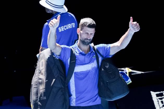 January 24, 2025: 7th seed NOVAK DJOKOVIC of Serbia retires after the first set against 2nd seed ALEXANDER ZVEREV of Germany on Rod Laver Arena in a Men s Singles Semifinals match on day 13 of the 2025 Australian Open in Melbourne, Australia. Cal Media Melbourne Australia - ZUMAc04_ 20250124_faf_c04_002 Copyright: xSydneyxLowx