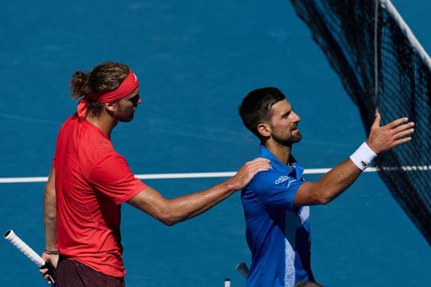 Novak Djokovic of Serbia retires hurt during his semi-final with Alexander Zverev of Germany Australian Open, Day Thirteen, Tennis, Melbourne Park, Melbourne, Australia - 24 Jan 2025  Copyright: xRachelxBach Shutterstockx 15108800n