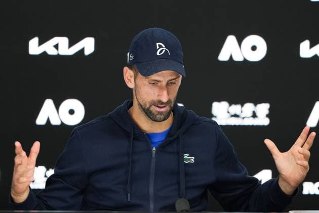 Tennis 2025: Australian Open Day 13 January 24, 2025: 7th seed NOVAK DJOKOVIC of Serbia talks to the media after retiring from a match against 2nd seed ALEXANDER ZVEREV of Germany on Rod Laver Arena in a Men s Singles Semifinals match on day 13 of the 2025 Australian Open in Melbourne, Australia. Sydney Low Cal Media(Credit Image: Â Sydney Low Cal Sport Media) Melbourne Victoria Australia EDITORIAL USE ONLY Copyright: xx ZUMA-20250124_faf_c04_011.jpg SydneyxLowx csmphotothree348165
