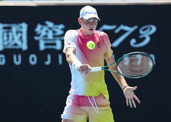 Henry Bernet (SUI), Jungen Einzel Boys Singles, Australian Open 2025, Melbourne Park, Melbourne, Victoria, Australia. Copyright: xJuergenxHasenkopfx
