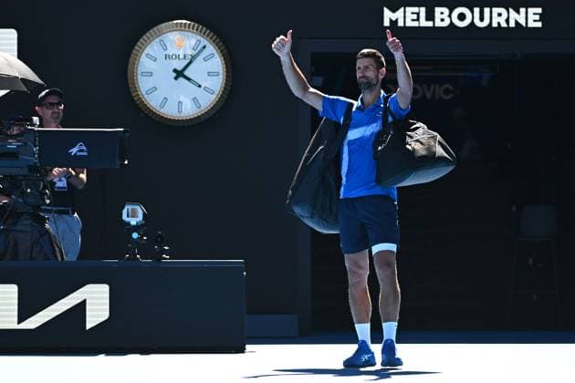 Australian Open - Alexander Zverev Defaits Novak Djokovic Novak Djokovic (SRB) during his semi final round match at the 2025 Australian Open at Melbourne Park in Melbourne, AUSTRALIA, on January 24, 2025. Photo by Corinne Dubreuil ABACAPRESS.COM New York City United States  Copyright: xDubreuilxCorinne ABACAx