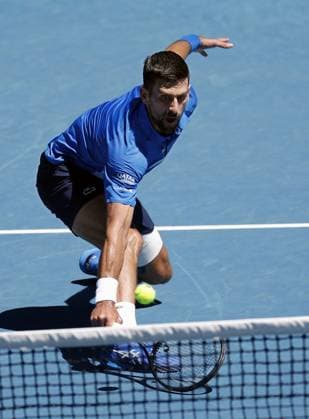 Tennis: Australian Open Novak Djokovic of Serbia plays against Alexander Zverev of Germany in the men s singles semifinals at the Australian Open tennis tournament in Melbourne on Jan. 24, 2025.  A14AA0004034010P